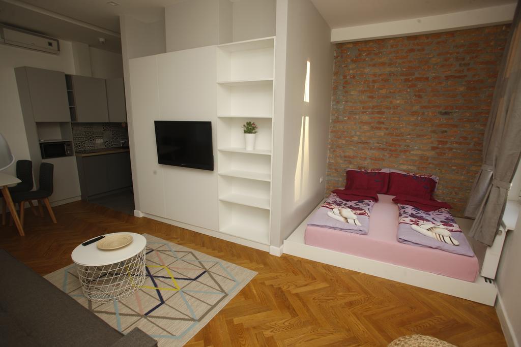 Tramvaj Apartments Beograd Bagian luar foto